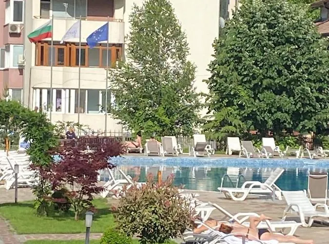 Lejlighed за гости Devin